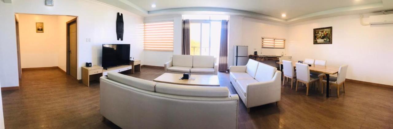 Clark Field Punta Clark Hotel מראה חיצוני תמונה